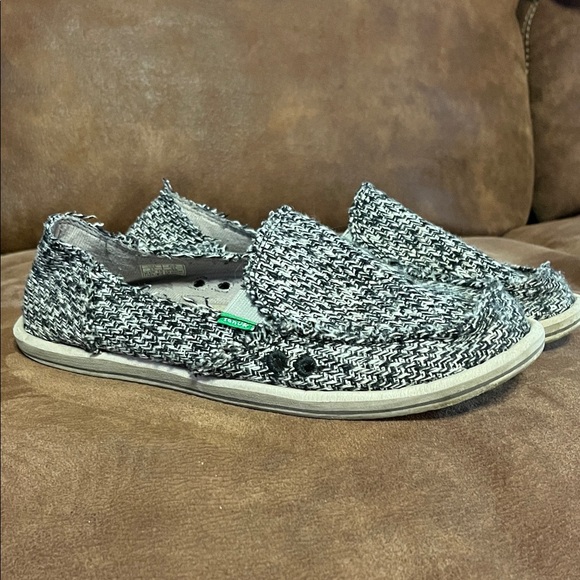 Sanuk Shoes - Sanuk Gray & White Knit Slip-On Shoes